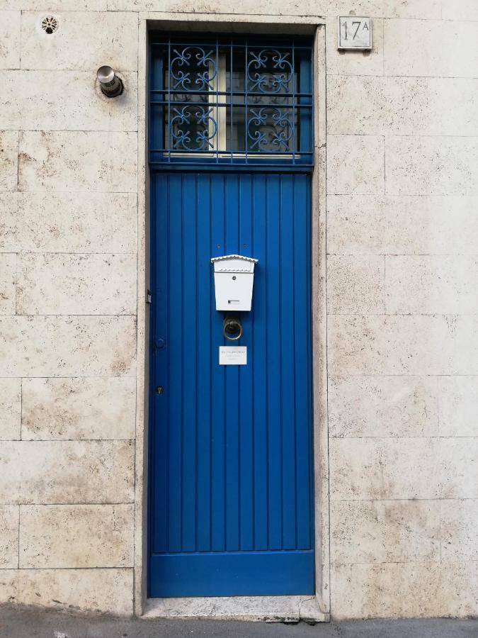 The Blue Strawberry House In San Giovanni Roma Экстерьер фото